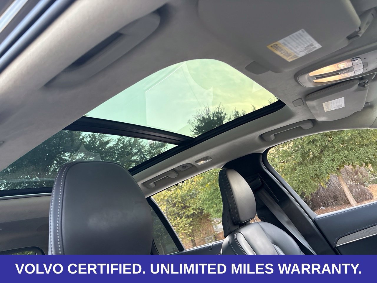 Certified 2025 Volvo XC90 B6 Ultra w/ Lounge Package AWD/4WD image 18