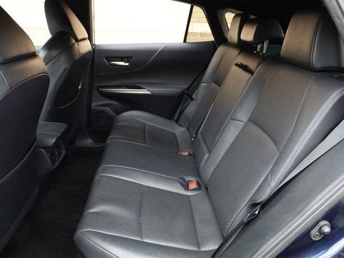 Used 2022 Toyota Venza Limited image 30