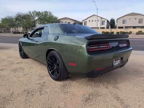 Used 2022 Dodge Challenger R/T Scat Pack w/ T/A Package image 5
