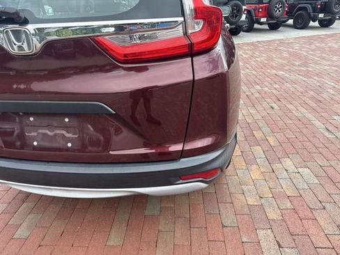 Used 2017 Honda CR-V LX image 12