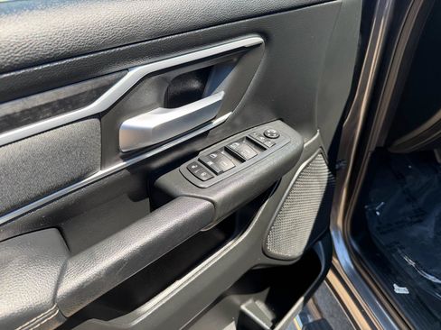 Used 2020 RAM 1500 Big Horn AWD/4WD image 10
