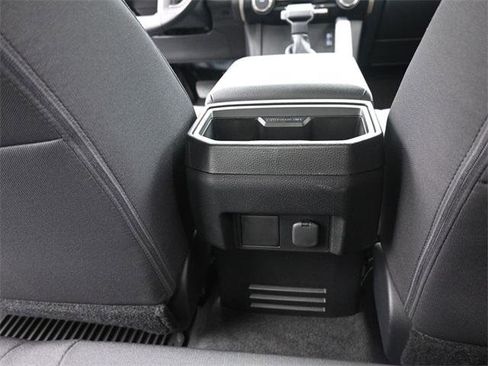 Certified 2025 Toyota Tacoma SR5 image 29