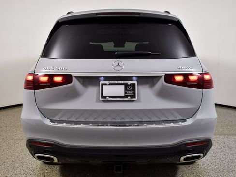 Certified 2025 Mercedes-Benz GLS 580 4MATIC image 5