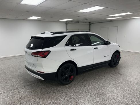 Used 2023 Chevrolet Equinox Premier AWD/4WD image 8