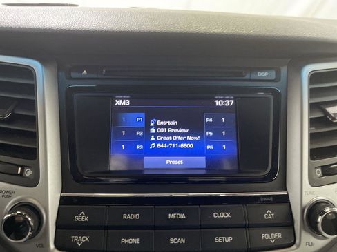 Used 2016 Hyundai Tucson Sport image 16