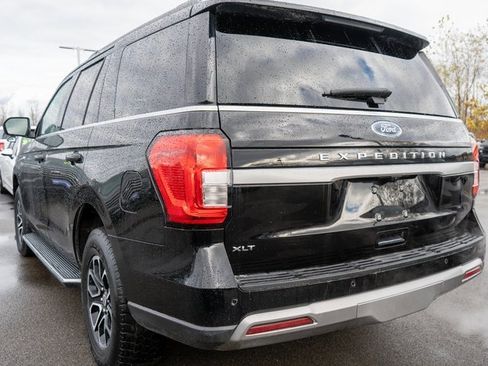 Used 2022 Ford Expedition XLT w/ Equipment Group 202A image 8