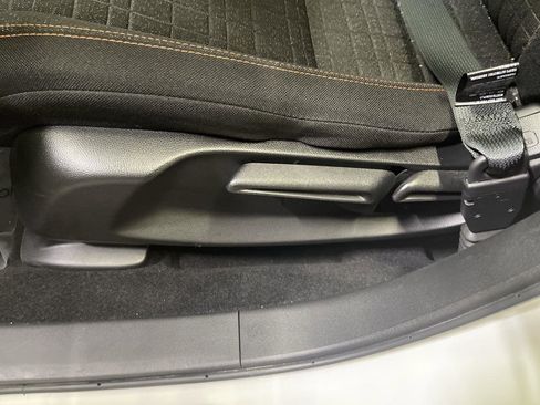 Used 2023 Honda HR-V Sport image 12