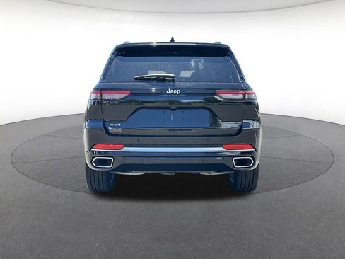 Certified 2025 Jeep Grand Cherokee Summit AWD/4WD image 4