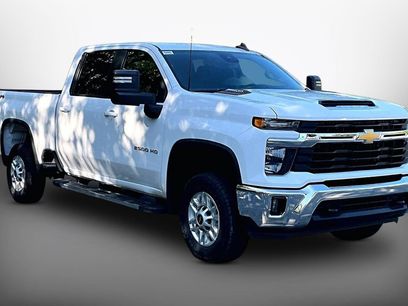 Used 2025 Chevrolet Silverado 2500 LT w/ Convenience Package