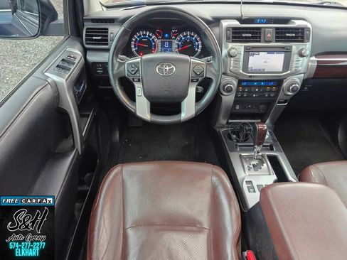 Used 2018 Toyota 4Runner Limited AWD/4WD image 4