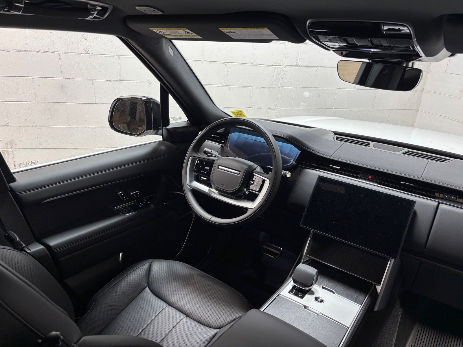 New 2026 Land Rover Range Rover SE AWD/4WD image 33