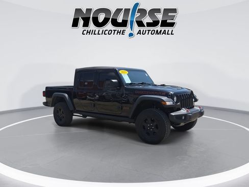 Used 2023 Jeep Gladiator Mojave AWD/4WD image 2