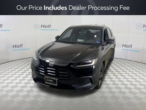 Certified 2025 Honda HR-V Sport image 1