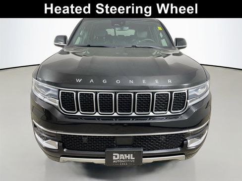 Used 2024 Jeep Wagoneer Series II w/ Flexible Seating Group AWD/4WD image 3