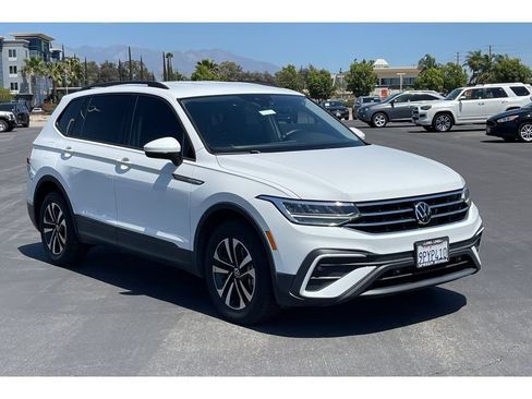 Used 2024 Volkswagen Tiguan S FWD image 8