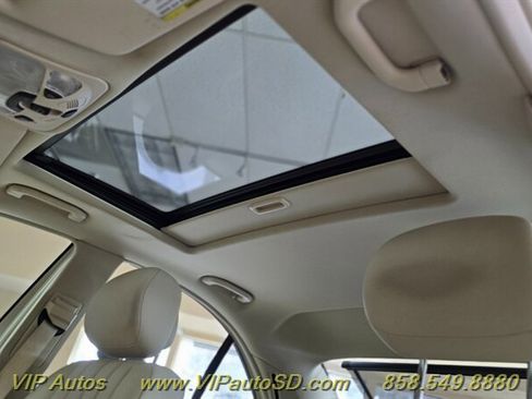 Used 2007 Mercedes-Benz C 350 Sedan image 24
