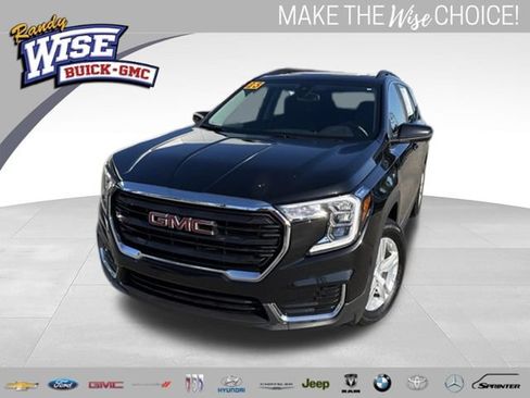 Used 2023 GMC Terrain SLE w/ Driver Convenience Package AWD/4WD image 1