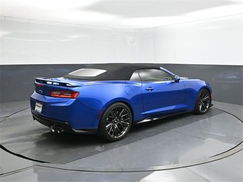 Used 2018 Chevrolet Camaro ZL1 image 11
