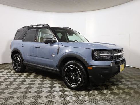 Certified 2025 Ford Bronco Sport Outer Banks w/ Outer Banks Tech Package+ image 5