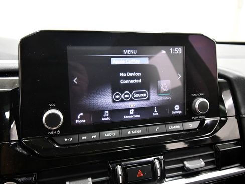 Used 2022 Nissan Pathfinder SV w/ SV Premium Package AWD/4WD image 24