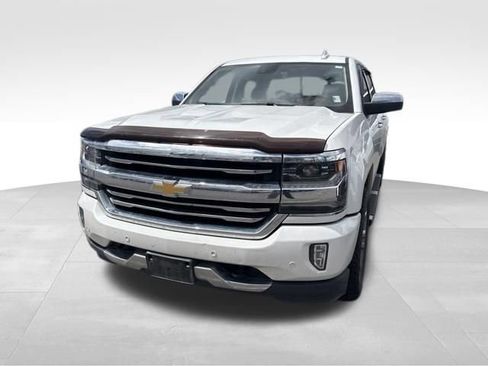 Used 2018 Chevrolet Silverado 1500 High Country AWD/4WD image 3