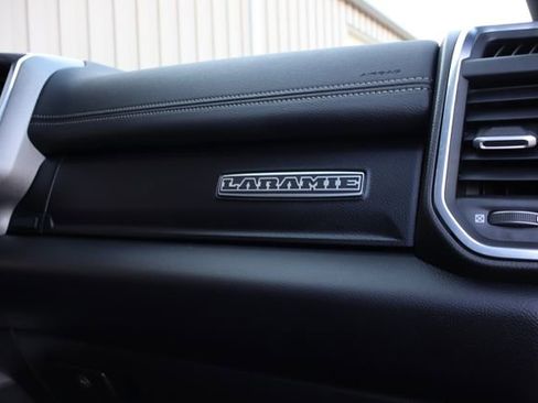 Used 2025 RAM 2500 Laramie AWD/4WD image 53