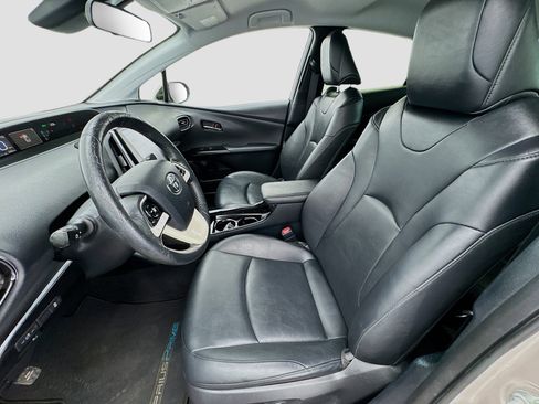 Used 2017 Toyota Prius Prime Premium w/ Preferred Accessory Package image 13