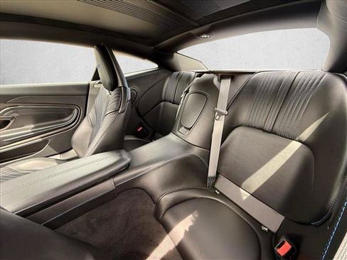 Used 2017 Aston Martin DB11 V12 RWD image 11