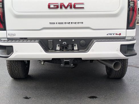 New 2026 GMC Sierra 2500 AT4 w/ AT4 Premium Plus Package AWD/4WD image 26