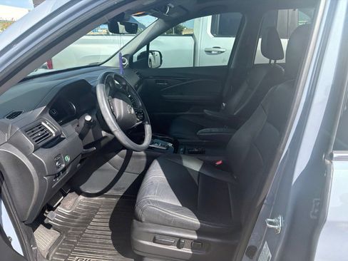 Used 2022 Honda Pilot Touring image 5