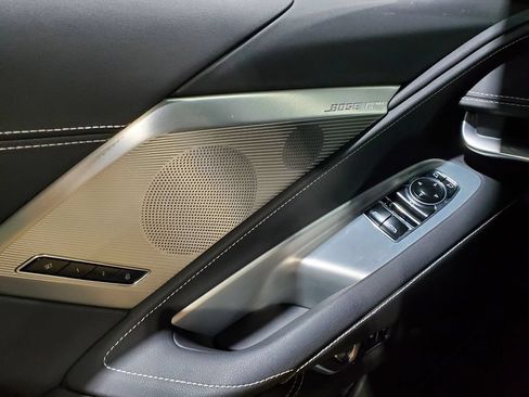 Used 2025 Chevrolet Corvette Z06 RWD image 30