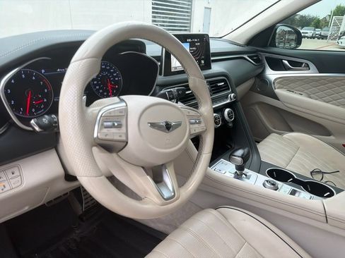 Used 2019 Genesis G70 3.3T Design RWD image 12