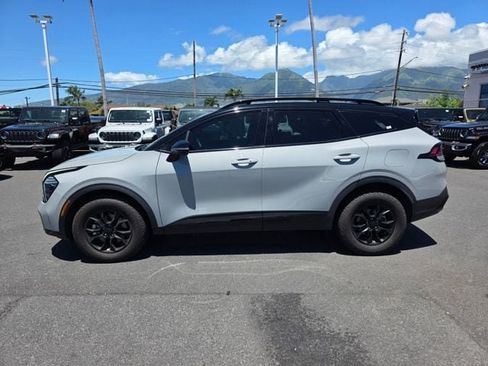 Used 2025 Kia Sportage X-Pro AWD/4WD image 2
