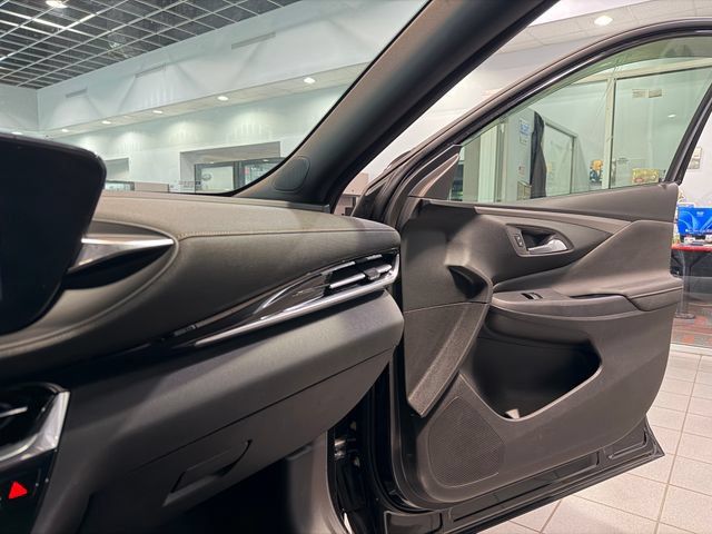 Used 2024 Buick Envista Avenir FWD image 23