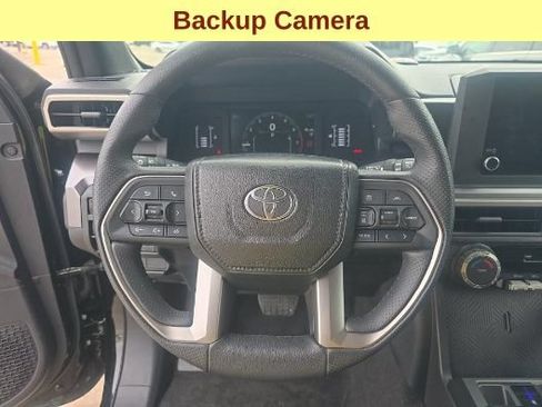 Used 2026 Toyota 4Runner SR5 AWD/4WD image 11