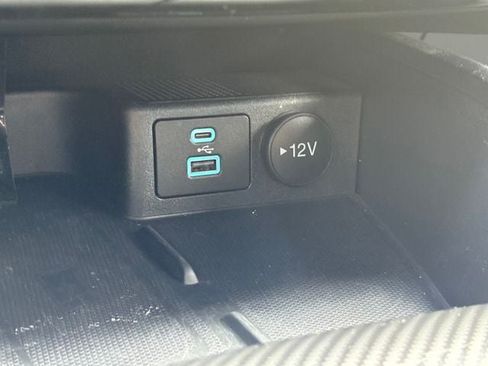 Used 2022 Ford Escape SEL w/ Technology Package FWD image 15