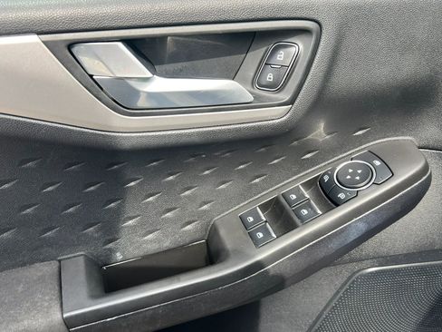 Used 2020 Ford Escape SE FWD image 13