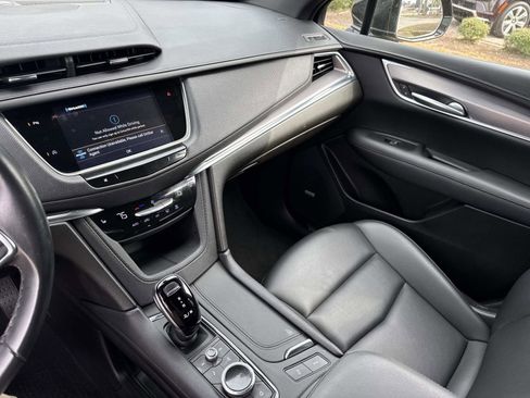 Certified 2023 Cadillac XT5 Luxury image 53