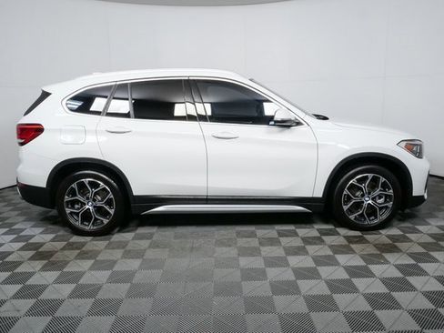 Used 2021 BMW X1 sDrive28i w/ Premium Package image 26