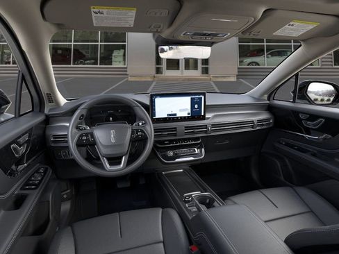 New 2026 Lincoln Corsair Premiere image 9