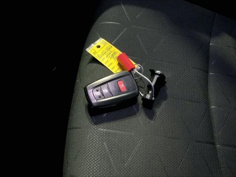 Used 2024 Toyota RAV4 XLE image 13