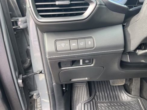 Used 2023 Hyundai Santa Fe Limited FWD image 31