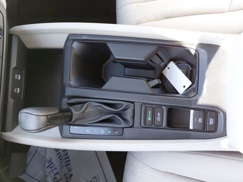 Used 2023 Honda Accord EX image 21