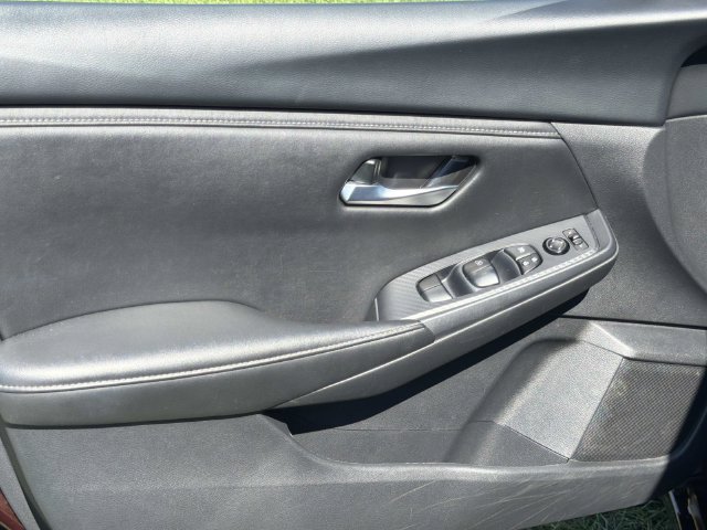 Used 2025 Nissan Sentra SV w/ All-Weather Package FWD image 18