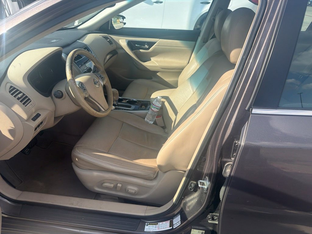 Used 2013 Nissan Altima 2.5 SL FWD image 8
