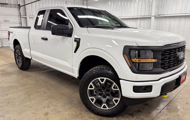 Used 2024 Ford F150 STX AWD/4WD image 2