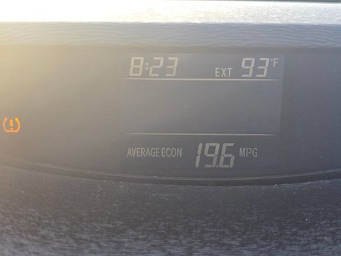 Used 2012 Toyota Venza LE image 29