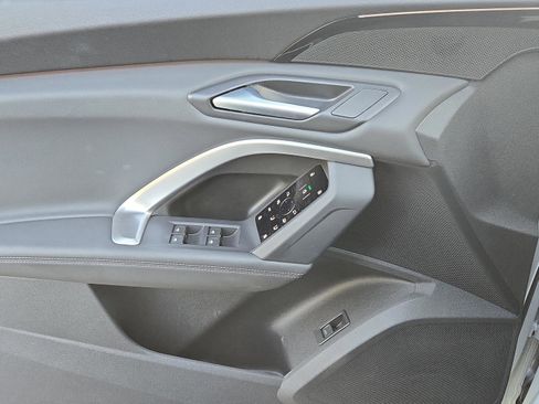 New 2025 Audi Q5 Premium image 20
