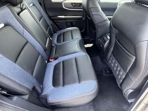 Used 2025 Ford Bronco Sport Outer Banks AWD/4WD image 18