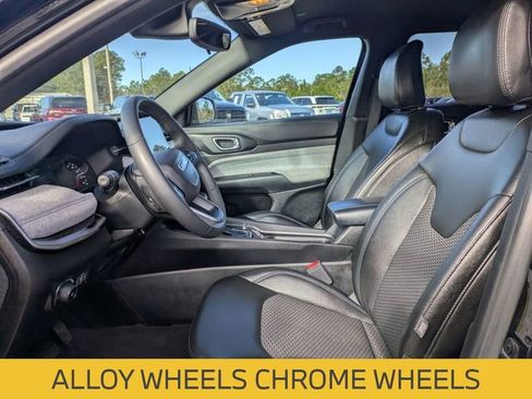 Certified 2024 Jeep Compass Latitude image 14